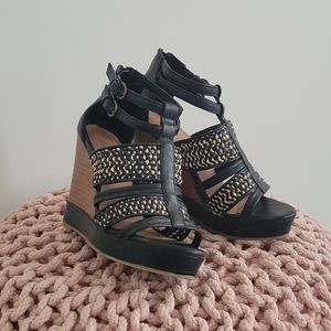 Aldo woven & wooden wedges